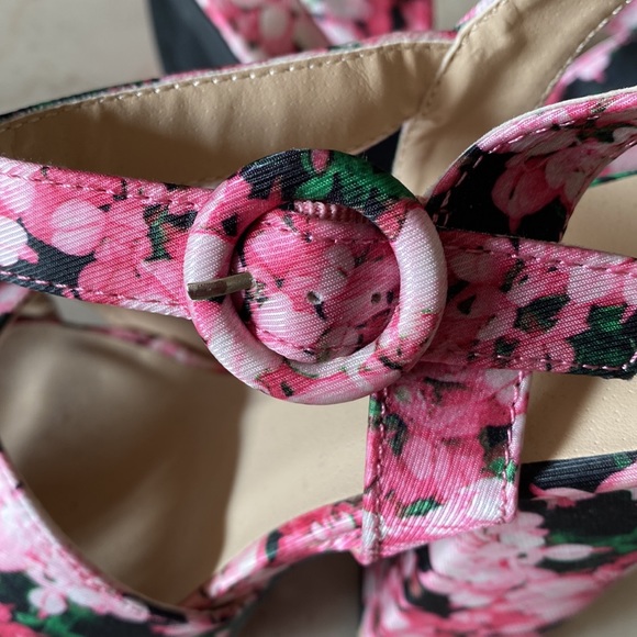 NEW PINK Floral Platform Heels - Picture 7 of 8